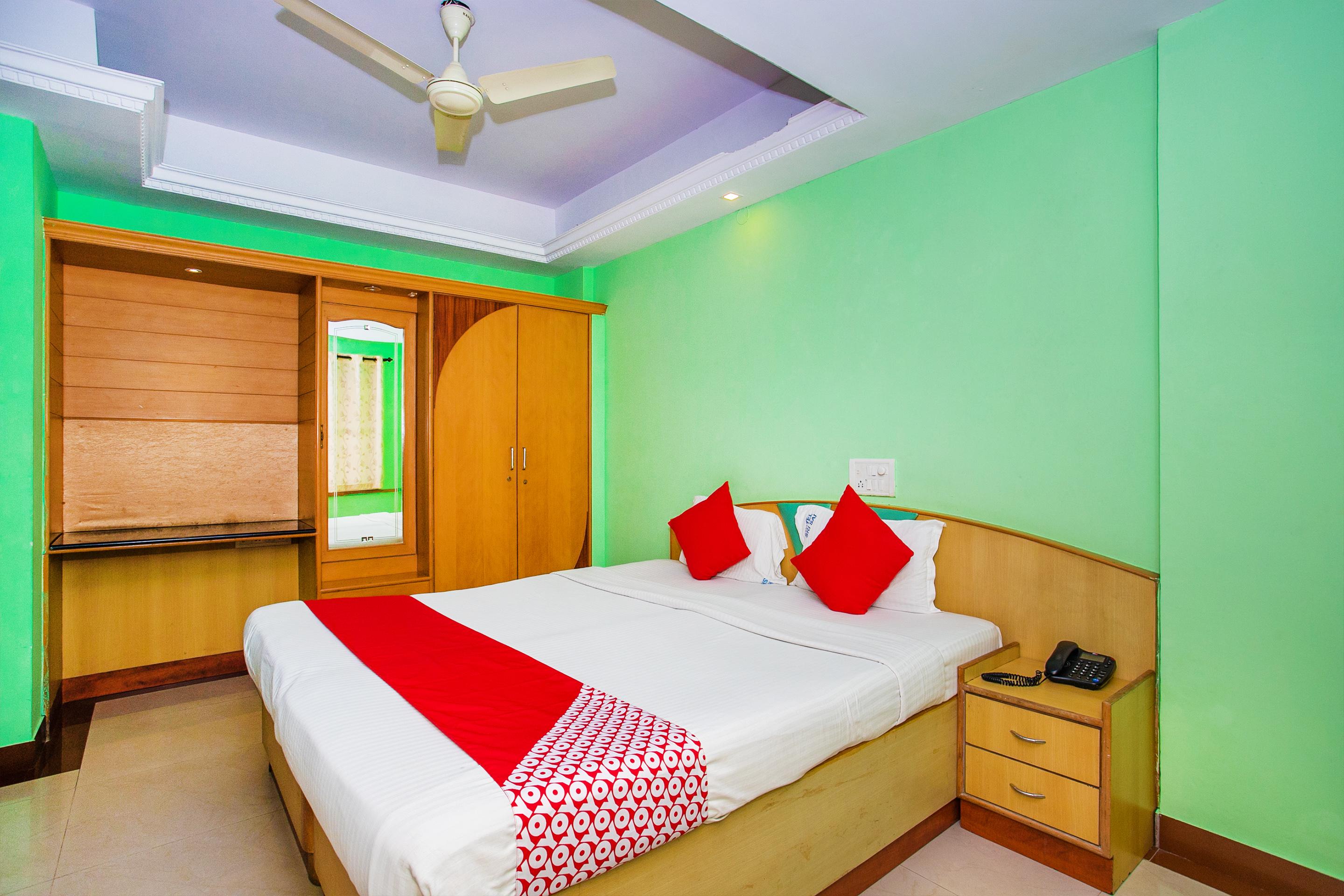 Oyo 331 Hotel Skanda Shelters Bangalore Exteriör bild