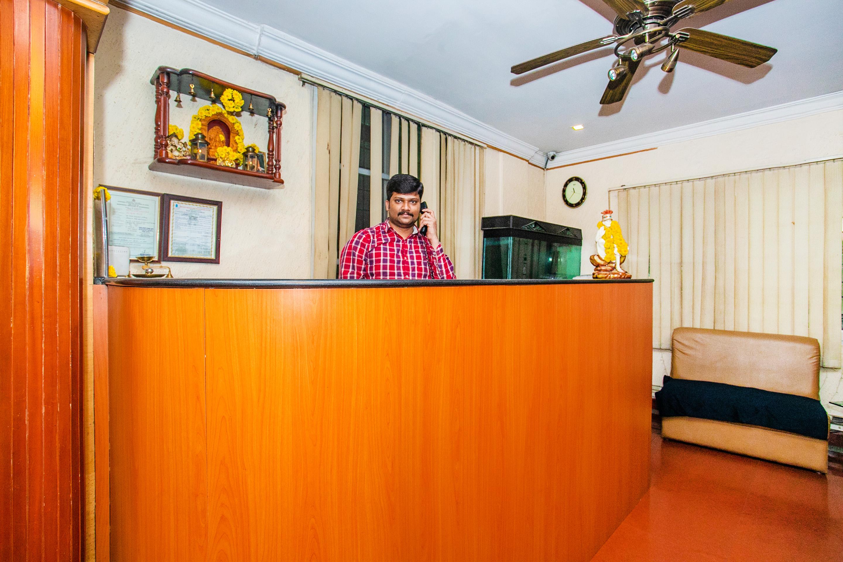 Oyo 331 Hotel Skanda Shelters Bangalore Exteriör bild
